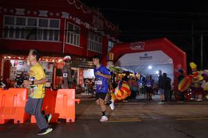 BIB: 
                            <button type="button" onclick="openModal(26222598)" class="btn btn-primary btn-sm float-right btn-popup" data-toggle="modal" data-target=".modal-high-quality">
                        <i class="fas fa-shopping-cart"></i> Add to Cart
                    </button>
                                            <button type="button" onclick="isThisMe(26222598, true)" class="btn btn-success btn-sm float-right btn-popup btn-isme hidden" data-toggle="tooltip" data-placement="bottom" title="นี่คือรูปของคุณใช่ไหม คลิกที่นี่เพื่อเอาเข้าอัลบั้ม">
                        <i class="fas fa-plus"></i> Add to album
                    </button>
                    <button type="button" onclick="isThisMe(26222598, false)" class="btn btn-warning btn-sm float-right btn-popup btn-isnotme hidden">
                        <i class="fas fa-ban"></i> Remove from album
                    </button>